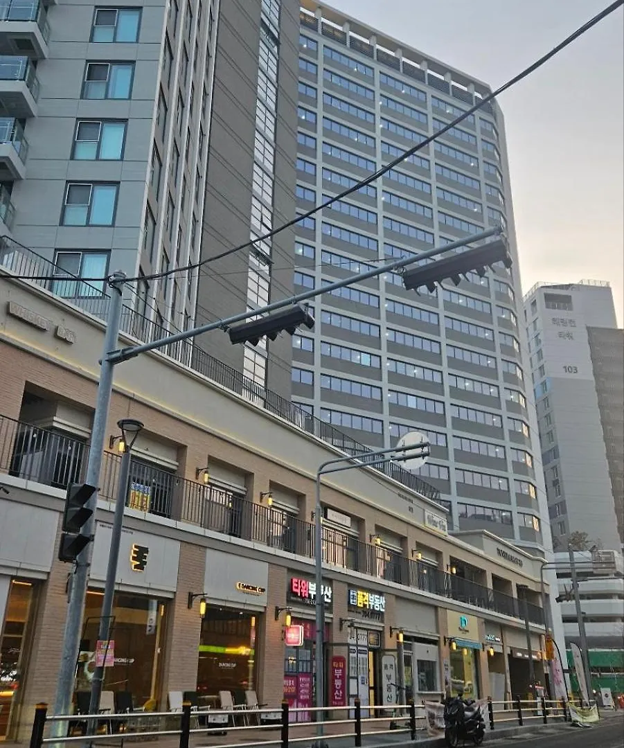 Gwangalli Tower House Apartment Busan