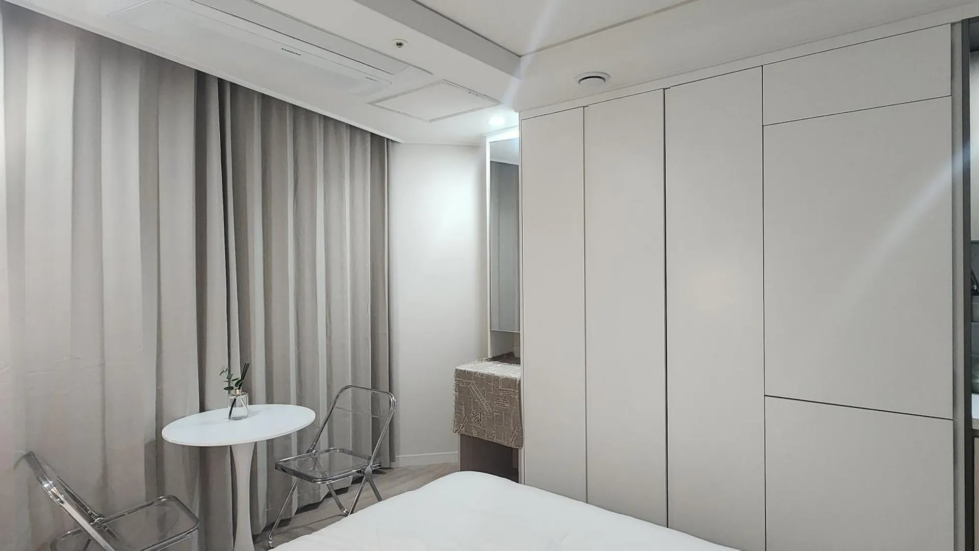 Gwangalli Tower House Apartment Busan 0*,  South Korea